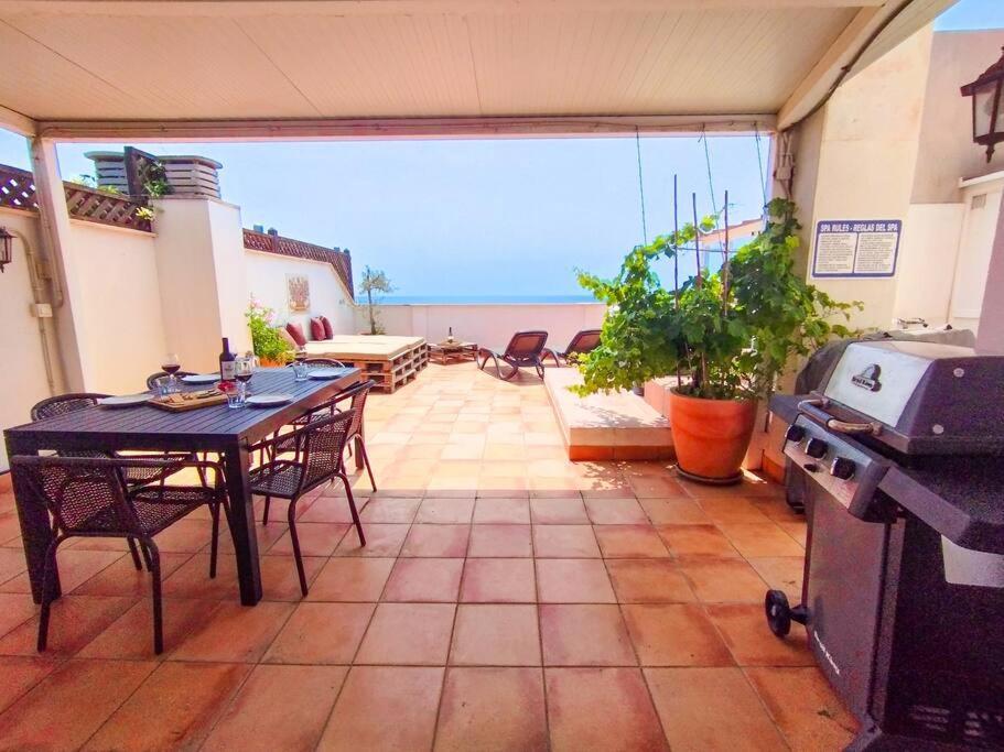 Apartament Penthouse With Jacuzzi And Spectacular Sea Views Nerja Zewnętrze zdjęcie