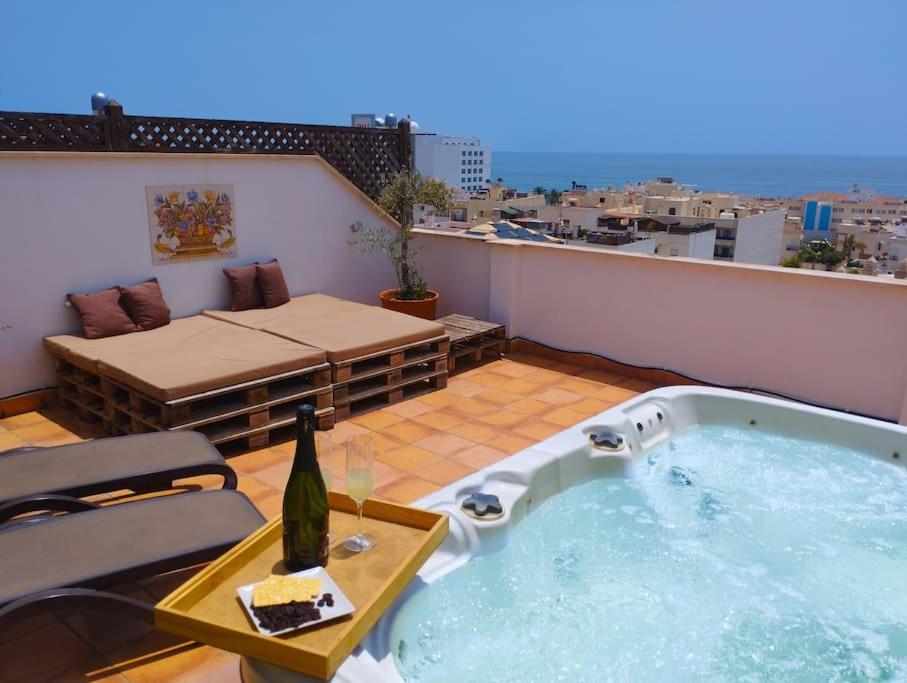 Apartament Penthouse With Jacuzzi And Spectacular Sea Views Nerja Zewnętrze zdjęcie